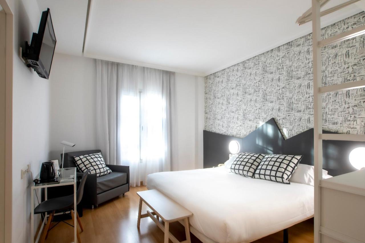 Hotel Urdanibia Park Irun Ngoại thất bức ảnh